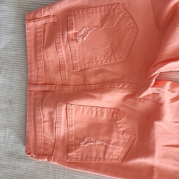 CELLO Jeans - Picture 7 of 8